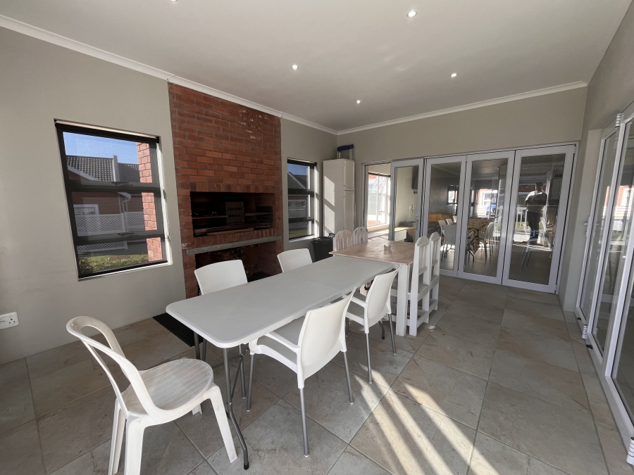 To Let 2 Bedroom Property for Rent in Fairview Eastern Cape